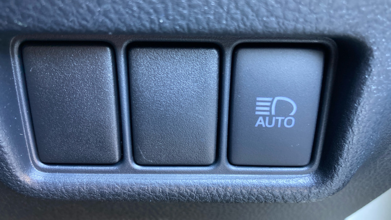 Toyota C-HR 2.0 Hybrid Dynamic 5dr CVT Hybrid Hatchback